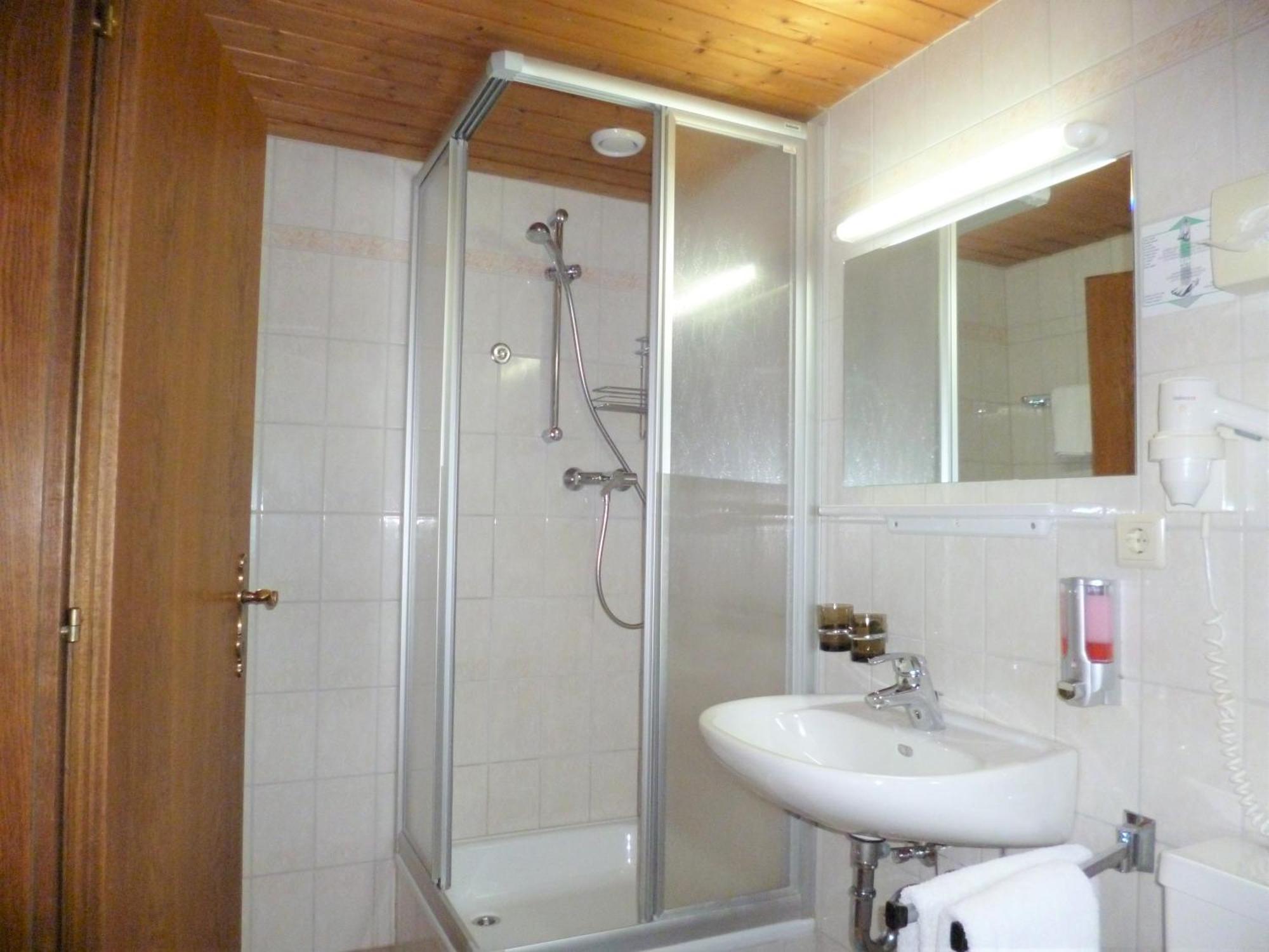 Haus Christian Apartment Klosterle am Arlberg Ngoại thất bức ảnh